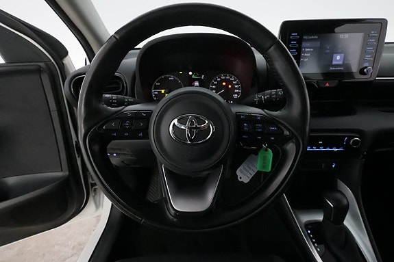 Toyota Yaris 14 of 28