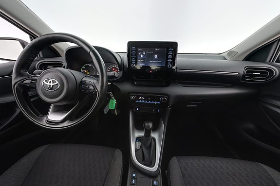 Toyota Yaris 12 of 28