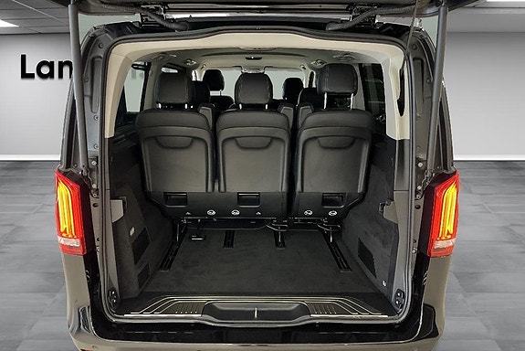 Mercedes-Benz V250 d 14 of 14