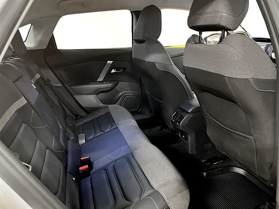 Citroen C4 X 16 of 19