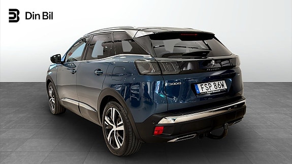 Peugeot 3008 3 of 5