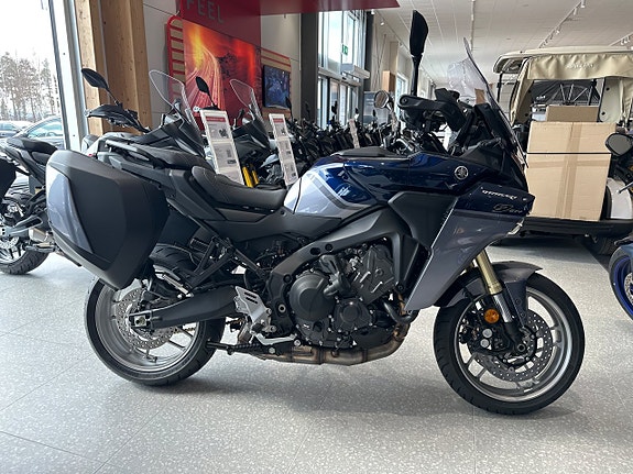 Yamaha Tracer 9 GT + Y-AMT