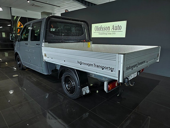 Volkswagen Transporter 3 of 5
