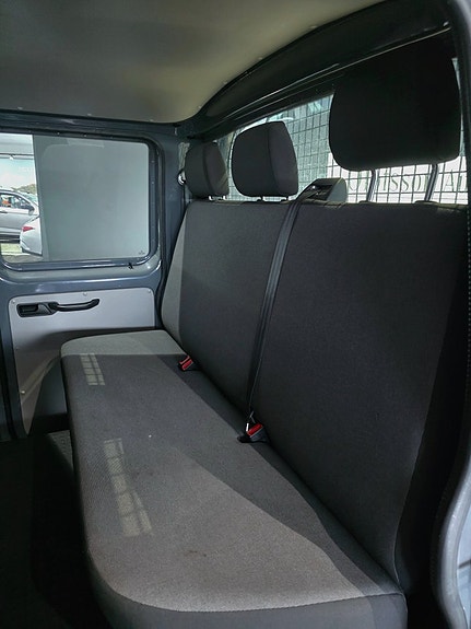 Volkswagen Transporter 6 of 13