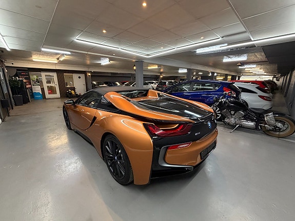 BMW i8 7 of 27