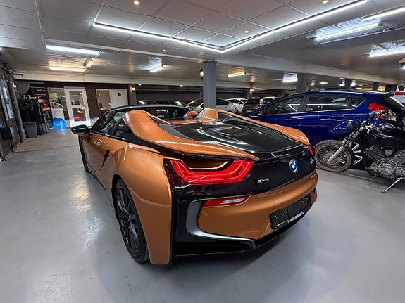 BMW i8 5 of 27