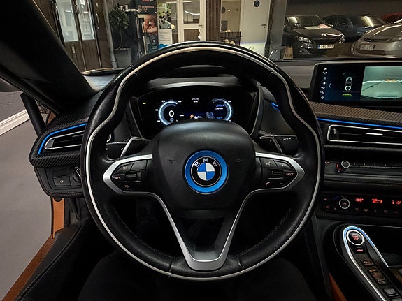 BMW i8 15 of 27