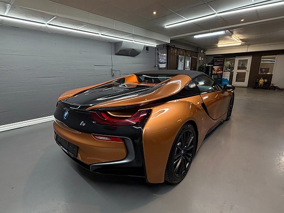 BMW i8 6 of 27