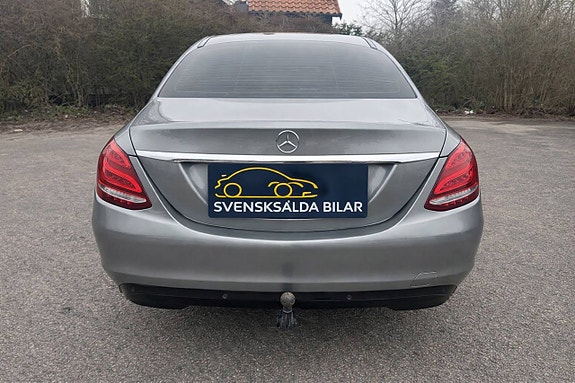 Mercedes-Benz C220 d 4 of 5