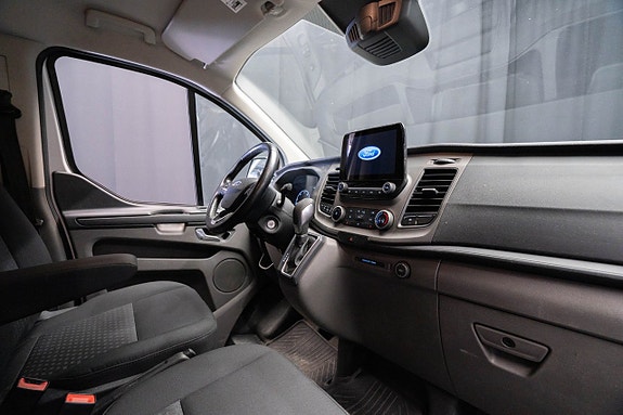 Ford Transit Custom 14 of 20