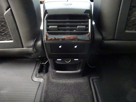 Citroen C5 Aircross 8 of 11
