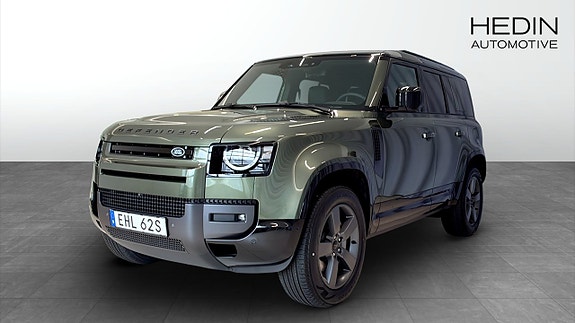 Land Rover Defender 110