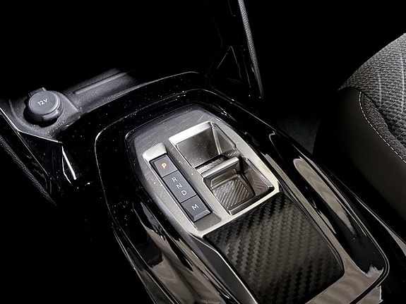 Peugeot 2008 13 of 18