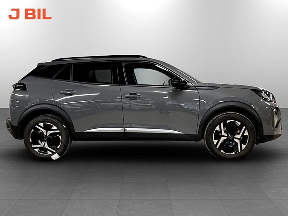 Peugeot 2008 16 of 18