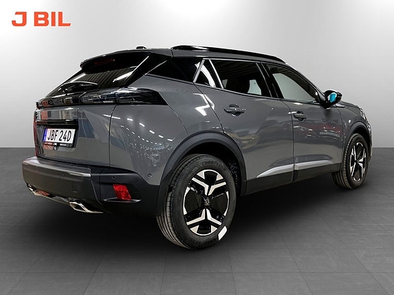 Peugeot 2008 3 of 5