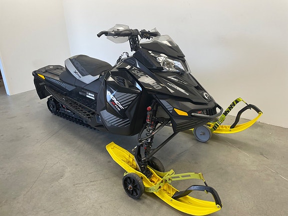 Ski-Doo MXZ 600 XR-S Etec *Mkt fin* Räntefritt 36 mån 2 of 5