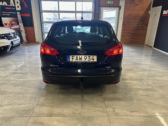 Ford Focus 14 of 21