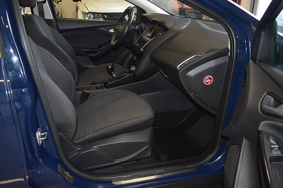 Ford Focus 17 of 21