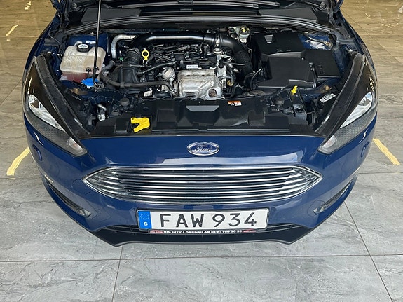 Ford Focus 13 of 21