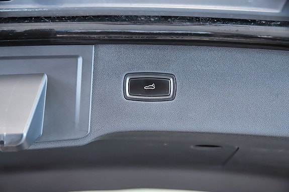 Porsche Cayenne 19 of 21