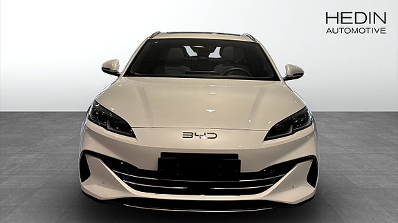 BYD Seal 6 8 of 9