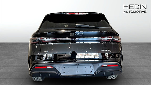 BYD Seal 6 7 of 9
