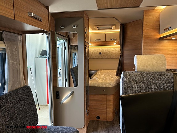 Weinsberg CaraSuite 650 MF 19 of 27