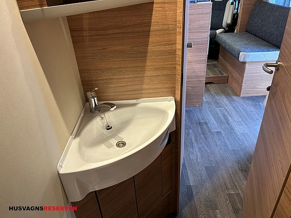 Weinsberg CaraSuite 650 MF 23 of 27