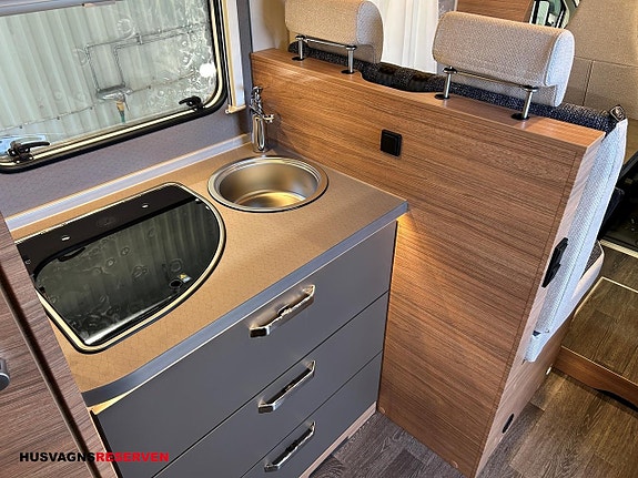 Weinsberg CaraSuite 650 MF 25 of 27