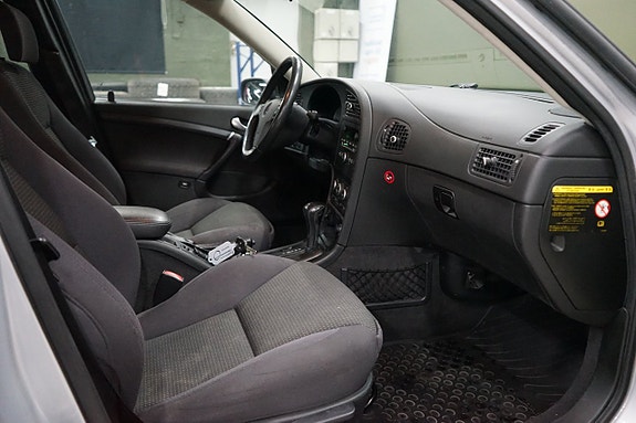 Saab 9-5 9 of 14