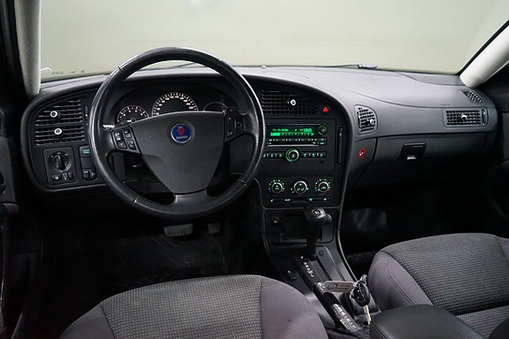 Saab 9-5 7 of 14