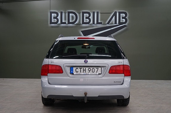 Saab 9-5 6 of 14