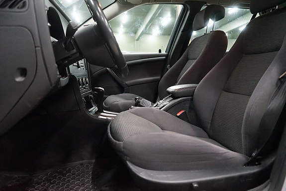 Saab 9-5 8 of 14