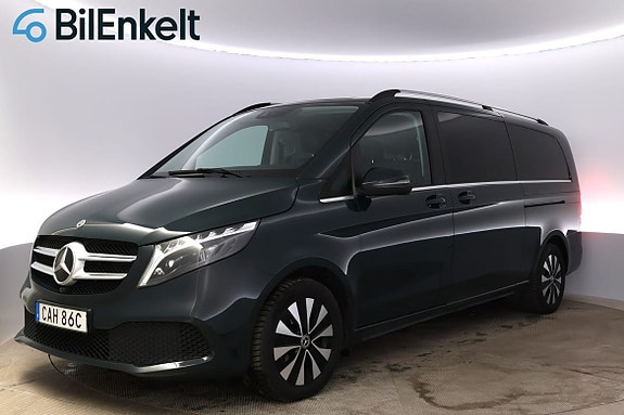 Mercedes-Benz V220 4 of 5