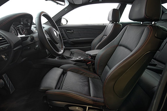 BMW 1M 12 of 30
