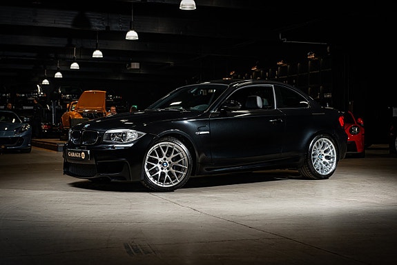 BMW 1M 2 of 30
