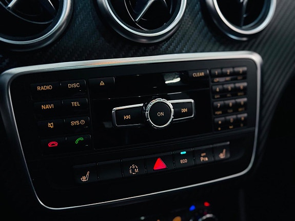 Mercedes-Benz A180 12 of 20