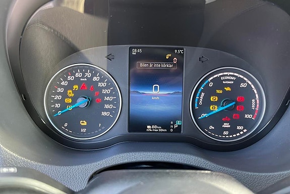 Mercedes-Benz eSprinter 420 10 of 14