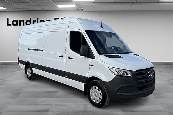 Mercedes-Benz eSprinter 420 3 of 14