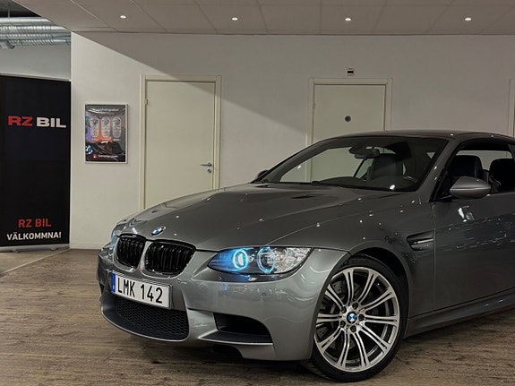 BMW M3 3 of 5