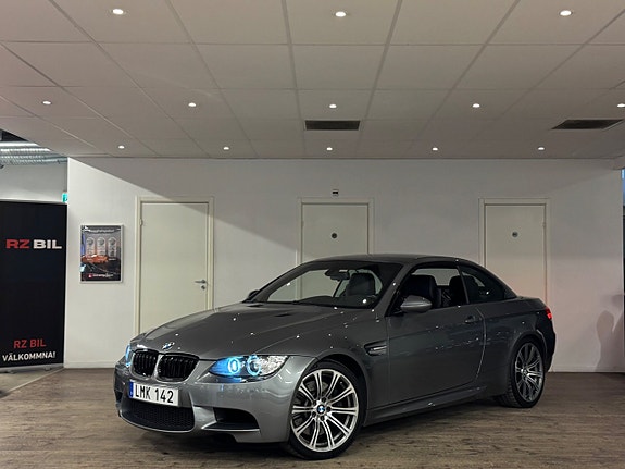 BMW M3 2 of 5