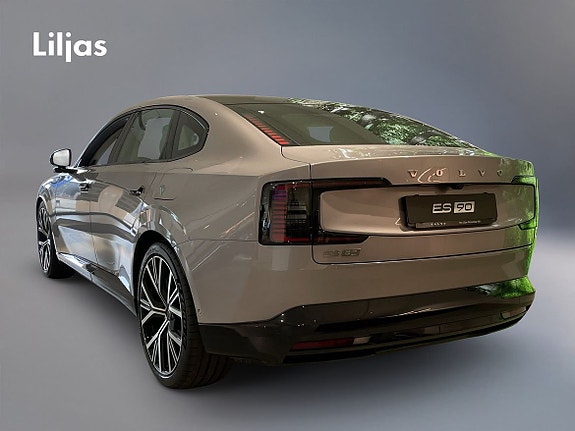 Volvo ES90 3 of 18