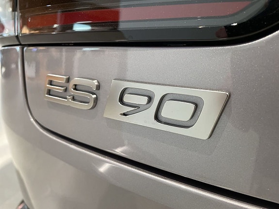 Volvo ES90 18 of 18