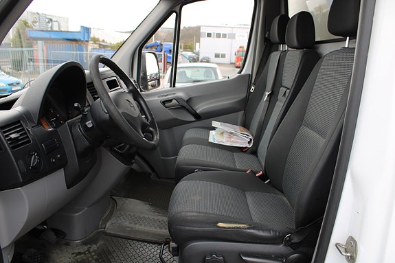 Mercedes-Benz Sprinter 319 6 of 17