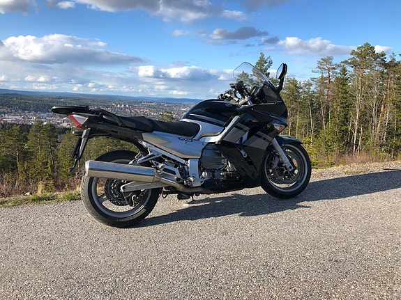 Yamaha FJR1300 6 of 8