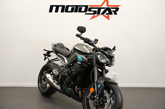 Triumph Street Triple 765 RS Gentlemannaracer 4 of 4