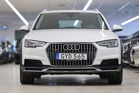 Audi A4 allroad 5 of 5