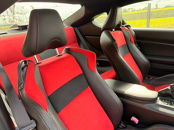 Toyota GT86 9 of 9