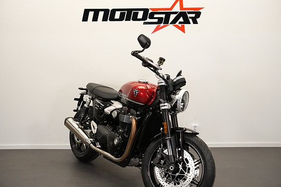Triumph Speed Twin 1200 4 of 4