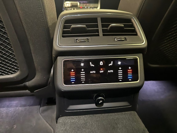 Audi A6 24 of 27